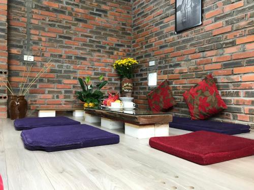 Green Garden Bungalow