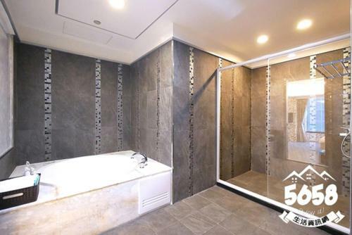 Albergue 85 Bluesky
