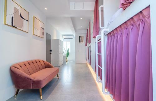W3 Hostel