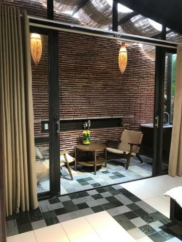 Hostal Ng�i House