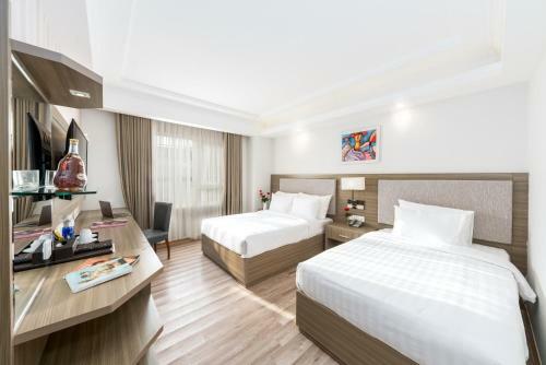 Golden Rose Hotel