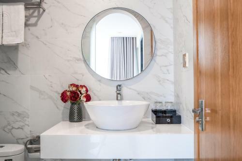 Maple Suite Hotel & Apartment