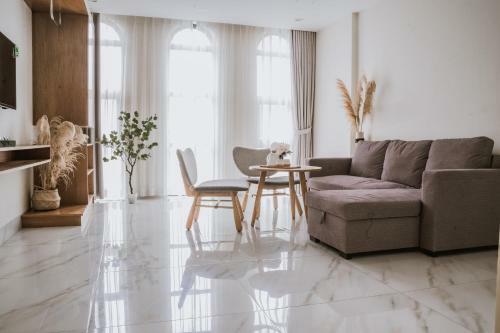 Maple Suite Hotel & Apartment