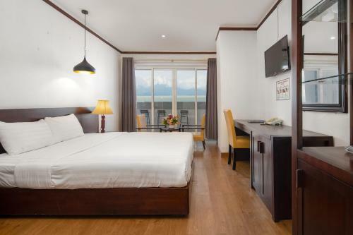 Brody Beach Hotel