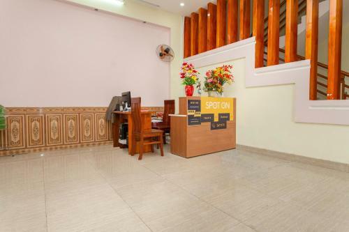 Hotel Spot On 1012 Kim Anh Motel