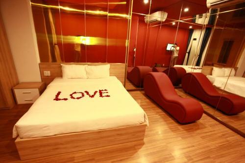 Mata Love Hotel