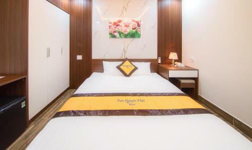 Hotel Kh�ch S?n ?an Nguy�n Ph�t