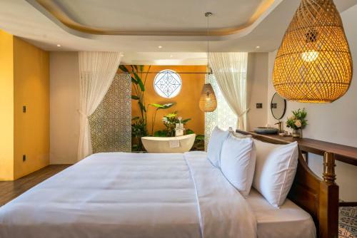 New & Stylish 5bdr Villa With Pool, Karaoke Room, Bbq