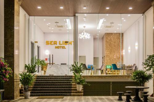 Sea Light Hotel Da Nang
