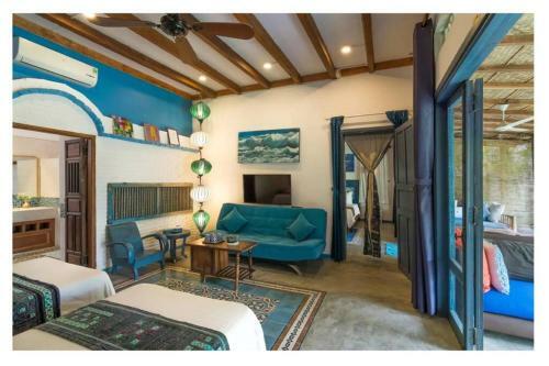 Barefoot Beach House