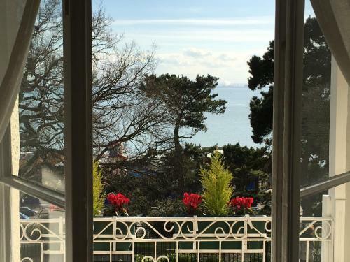 Hostal Pier View