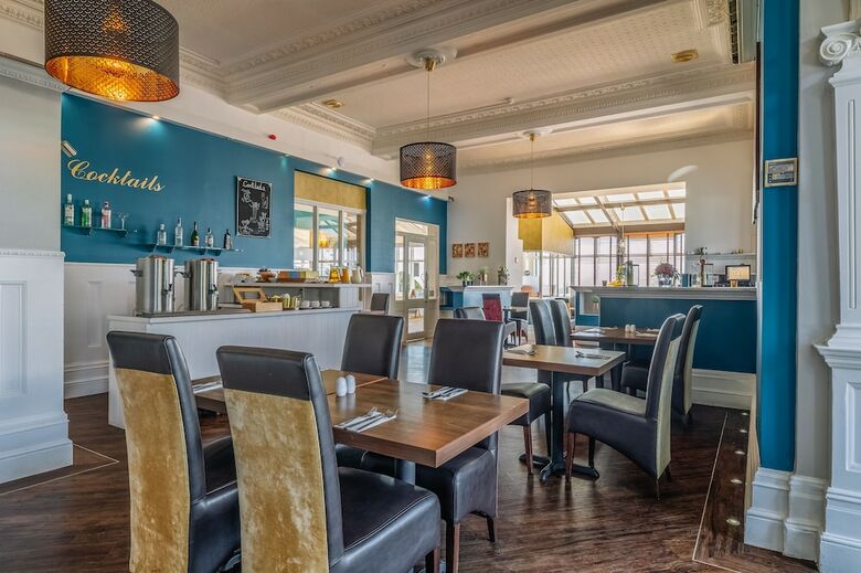 Westcliff Hotel