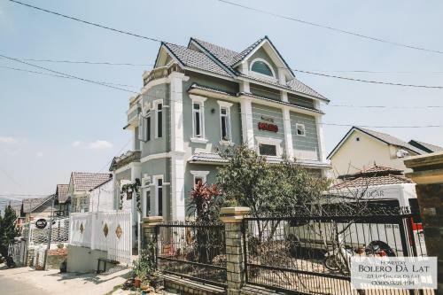 Homestaybolerodalat