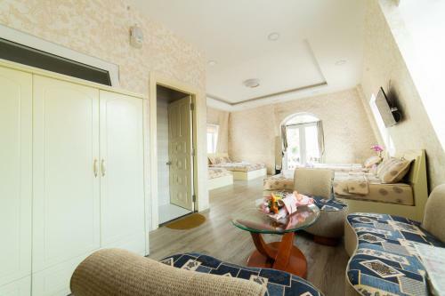 ?� L?t 33 Villa