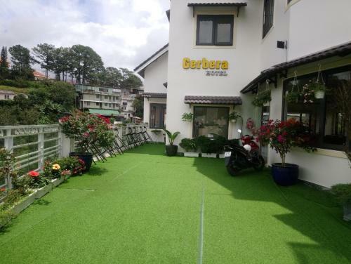 Gerbera Villa Hotel Da Lat