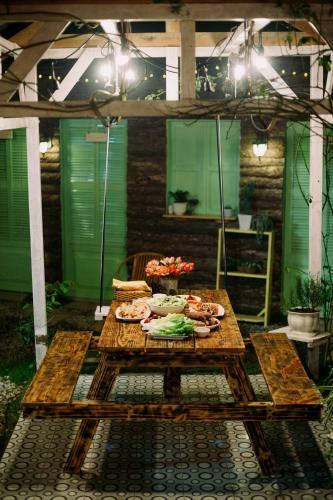 Hostal Cafe Homestay G?c Th�ng Gi�