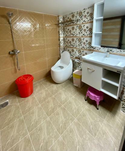 Bed & Breakfast Csltdl & Coffee S�n V??n V??ng B?o Long ?� L?t