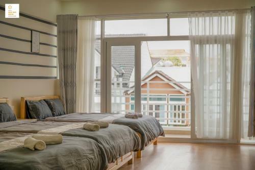 New Sun Hotel ?� L?t