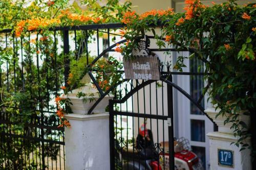 Villa H� M� House ?� L?t - Venue Travel