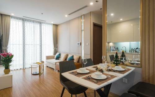 Bom Homes- Vinhomes Skylake- Service Apartment