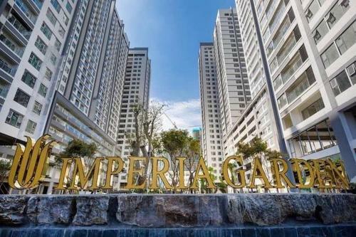 *bom Homes* Imperia Garden Residence Apartment