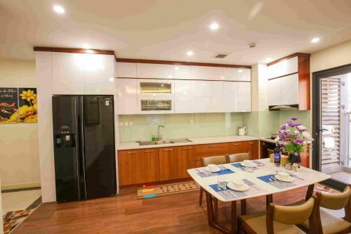 *bom Homes* Imperia Garden Residence Apartment