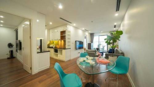 *bom Homes* Imperia Garden Residence Apartment