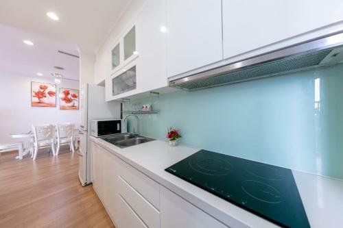 Times City Apartment 2br-p11