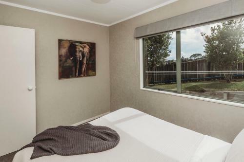 Anchors Away - Urenui