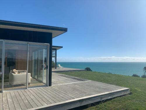 180� Seaviews, Superior Coastal Cottage