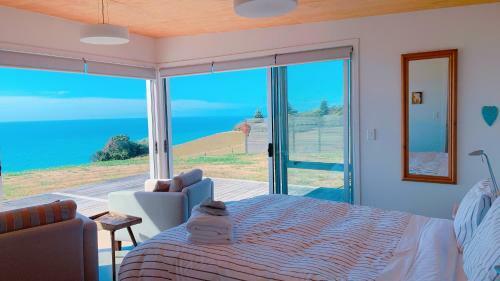 180� Seaviews, Superior Coastal Cottage