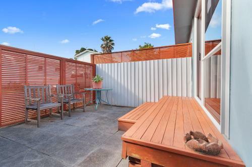 Bach On Wilson - Waihi Beach Holiday Home