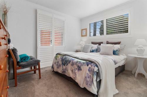 Bach On Wilson - Waihi Beach Holiday Home