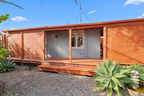 Bach On Wilson - Waihi Beach Holiday Home