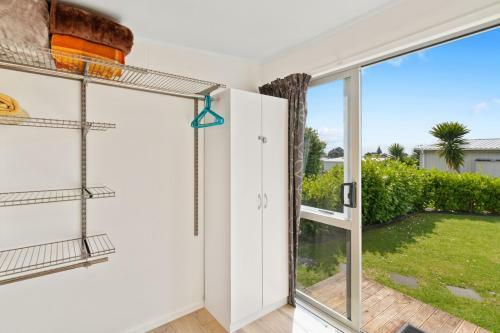 Leafy Serenity - Waihi Beach Holiday Home