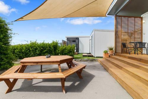 Leafy Serenity - Waihi Beach Holiday Home