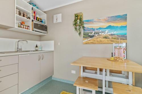 Leafy Serenity - Waihi Beach Holiday Home
