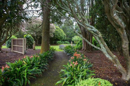 Hostal Tairoa Lodge