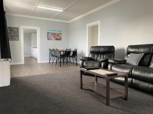 Villa Stay In Bluff