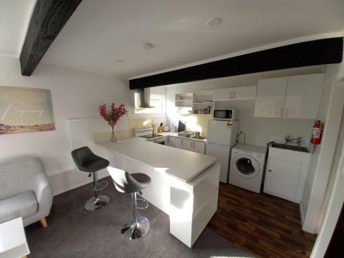 Lemon Tree Apartment Tawa