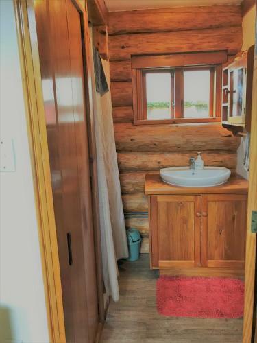 Tree Hut Cottage
