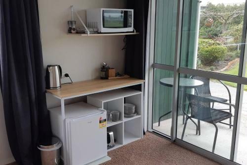Clover Hill Studio Apartment