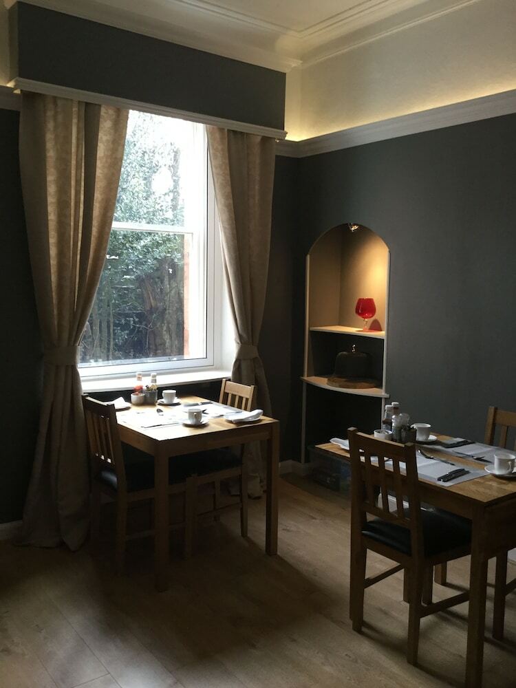 Hostal Glenaldor House