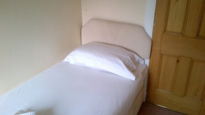 Bed & Breakfast Glencairn Villa