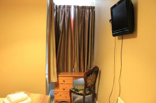 Hostal Skylark Guest House