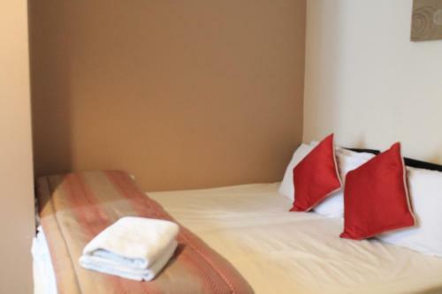 Hostal Skylark Guest House