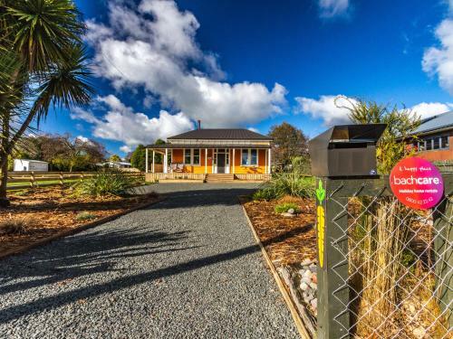 The Lazy Carrot - Ohakune Holiday Home