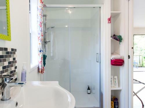 Waimoana Garden Bed And Breakfast
