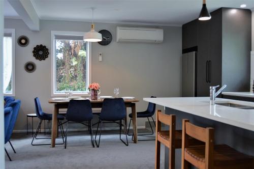 A Designer's House (Three Bedroom Holiday House)