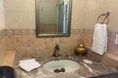 Casa Primera En La Huerta de Don Felipe